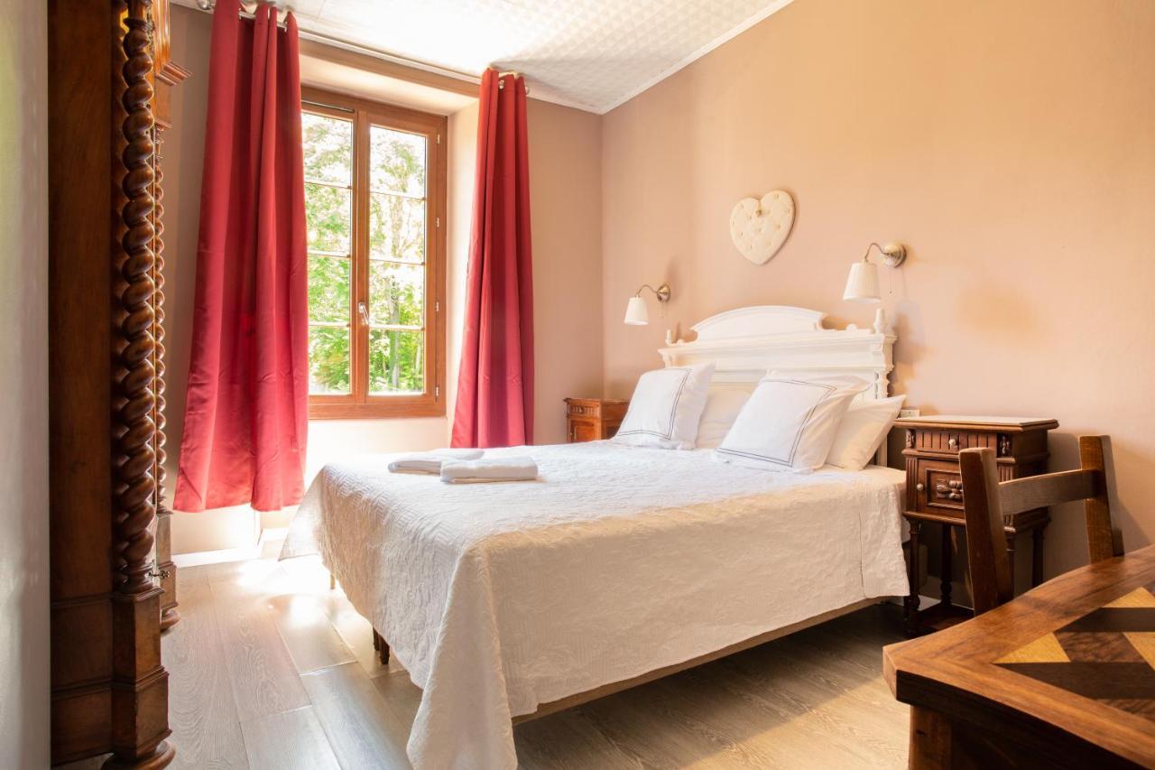 Bed and Breakfast Chambre D'Hotes Au Jardin Des Saveurs Cordes-sur-Ciel Exterior foto